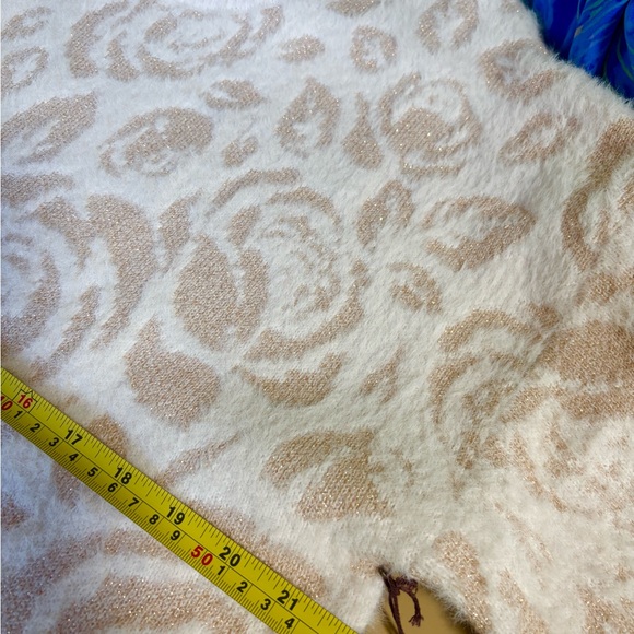 Laura Ashley Floral Patterned blush metallic Sweater 1X - Picture 4 of 8